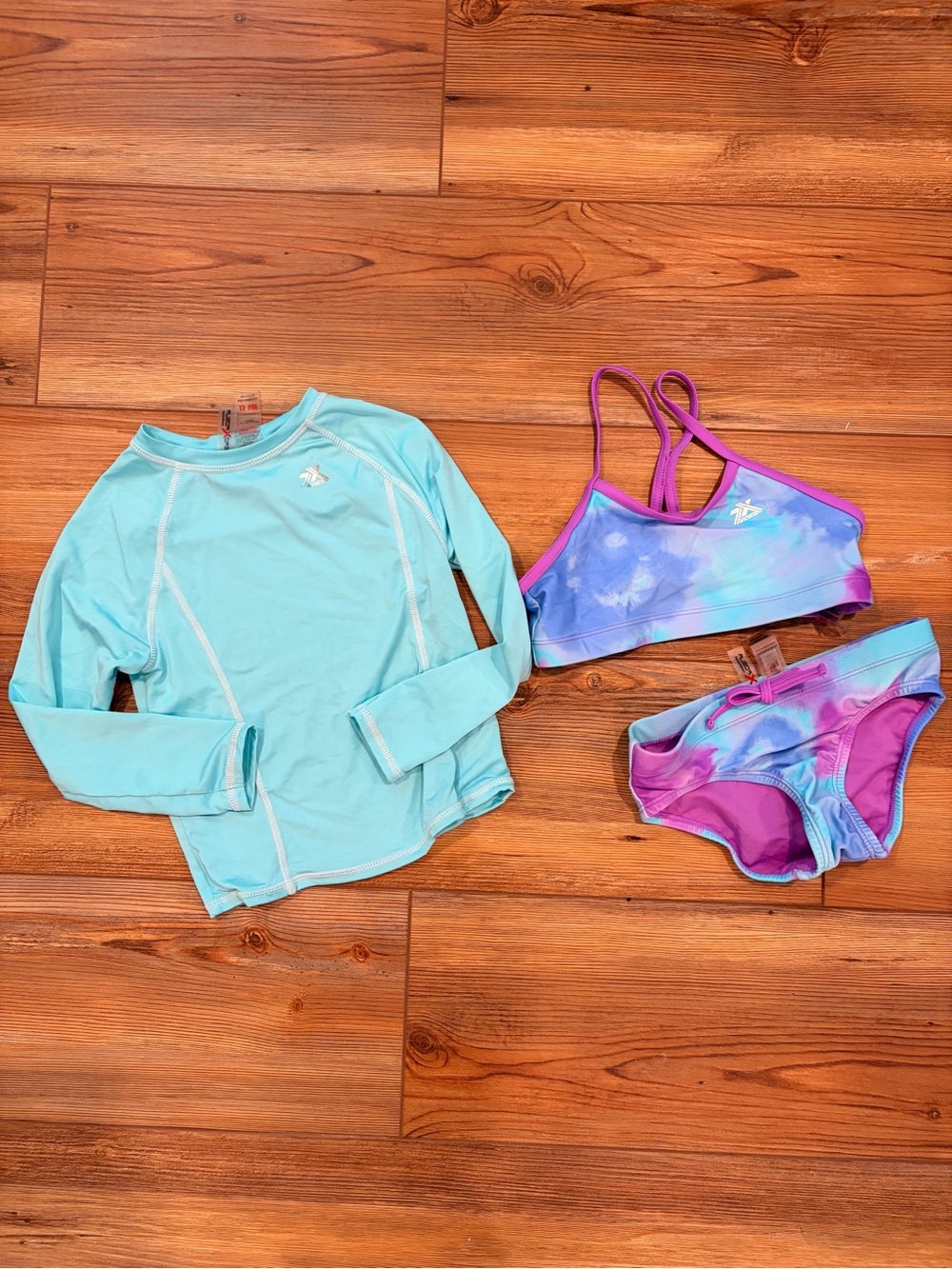 Kids Aqua Long-Sleeve Rash Guard & Purple Tie-Dye Bikini Set Zero Xposur